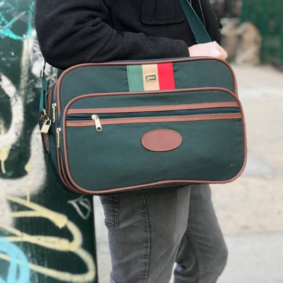 vintage lark luggage